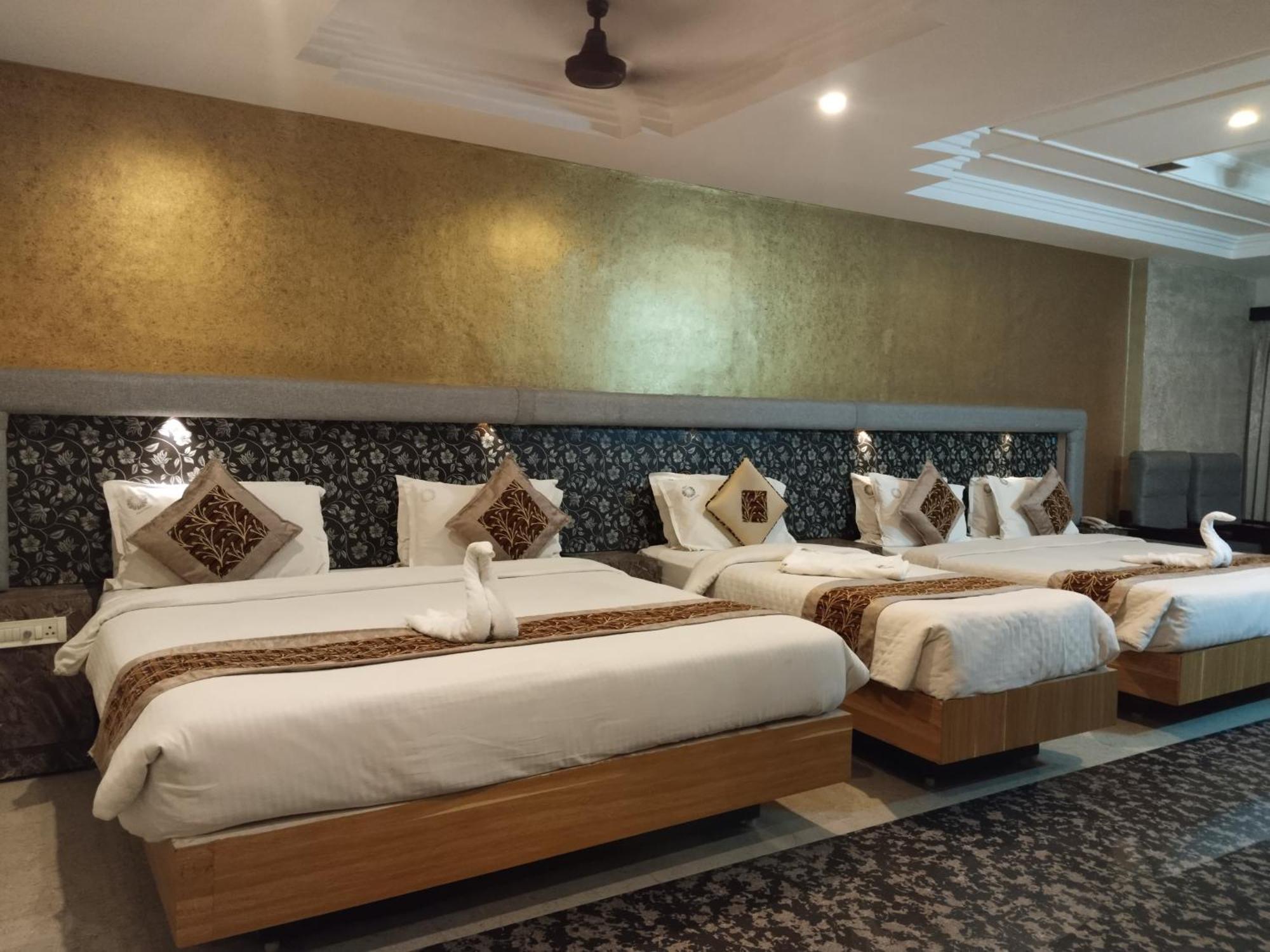 Hotel Mayas Tiruchirappalli Exterior foto